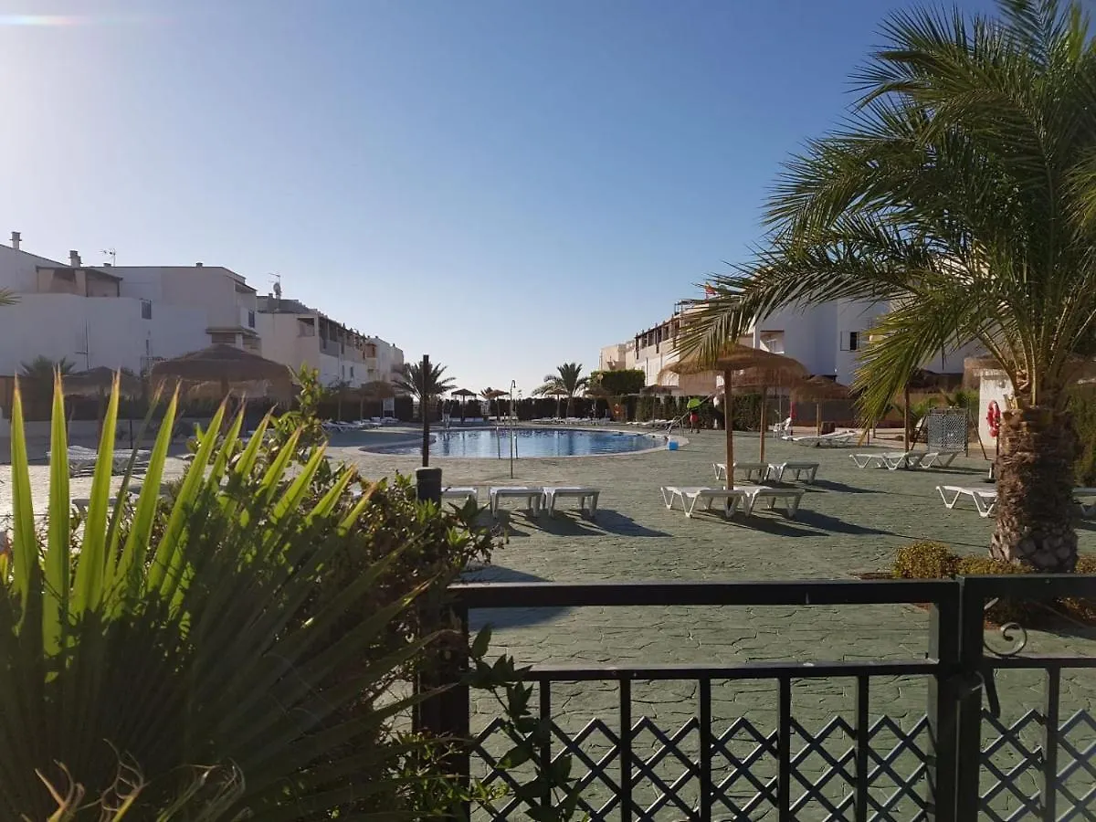 Apartamento Casa Baja Naturista Con Patio En Primera Linea De Playa Con Piscina Comunitaria! Vera